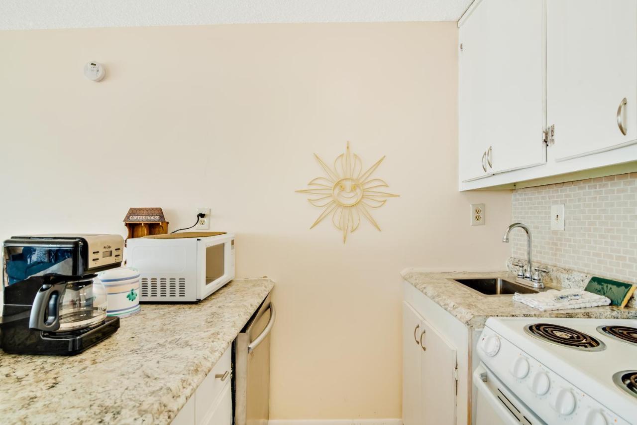 Top Of The Gulf 721 Apartment